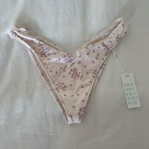 Frankie’s Enzo Bottoms